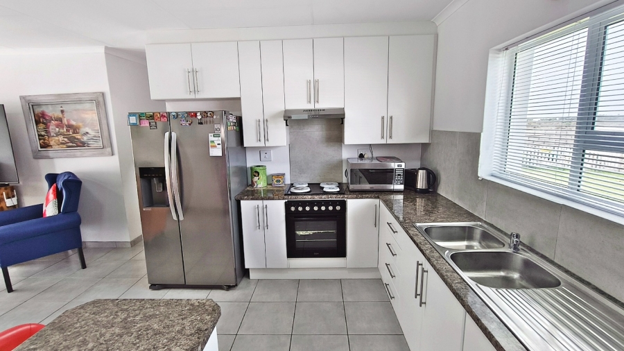 3 Bedroom Property for Sale in Fountains Estate Eastern Cape